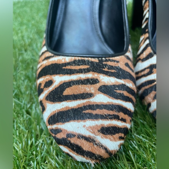 Michael Kors | Susan Flex Pump in Multi Died Cow Leather | Size 8 | Never Worn - Picture 9 of 11